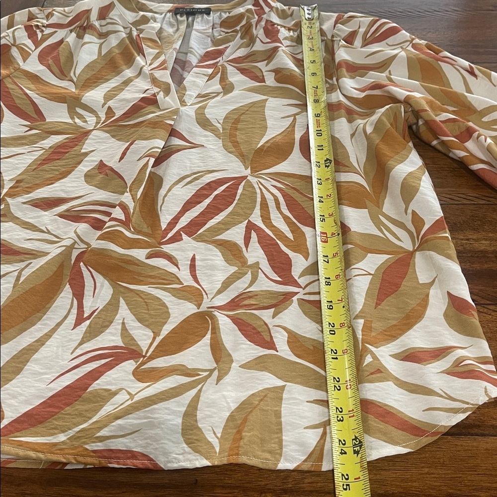 Pleione long sleeve V neck floral leaves top blouse  size M - Picture 6 of 12